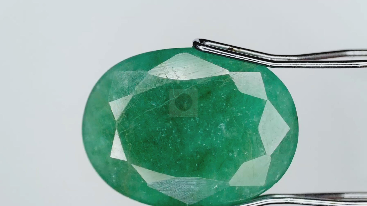 Emerald (Panna) Brazil (EM23- 8ct/ 8.88 Ratti)