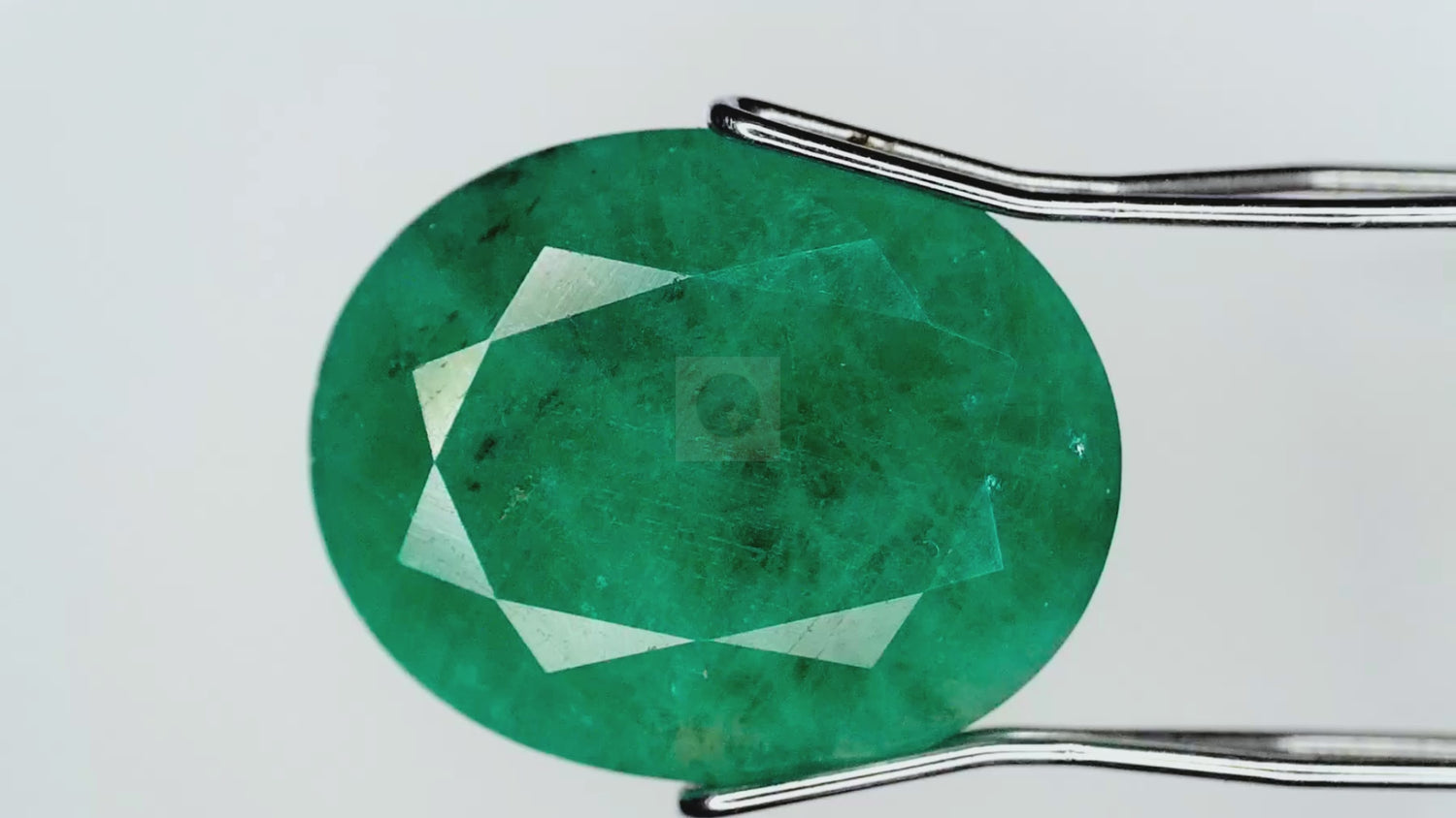 Emerald (Panna) Brazil (EM22- 7.25ct/ 8.0475 Ratti)