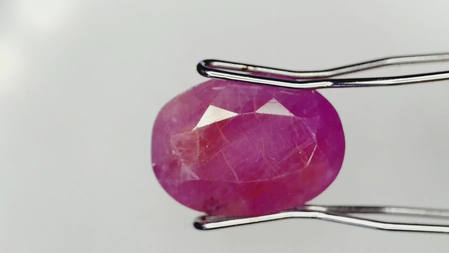 Ruby Africa (R3-4.8ct/ 5.328 Ratti)