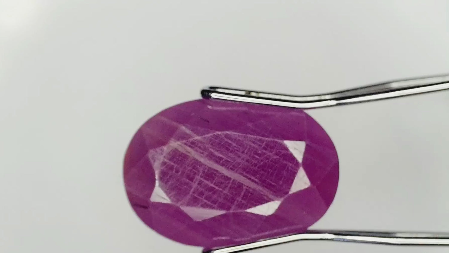 Ruby Africa (R4-6.2ct/ 6.882 Ratti)