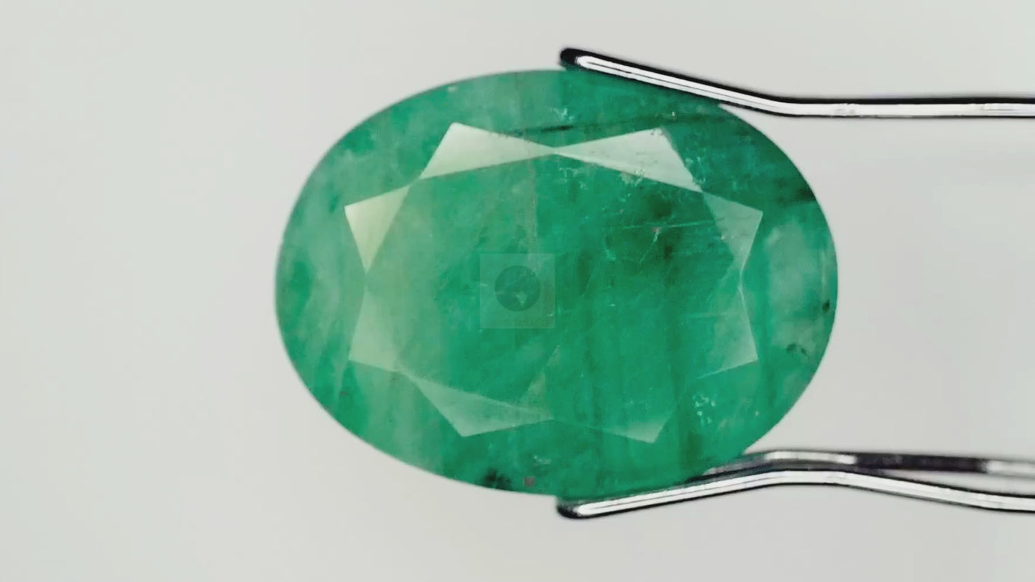 Emerald (Panna) Brazil (EM5-6.15ct/ 6.8265 Ratti)