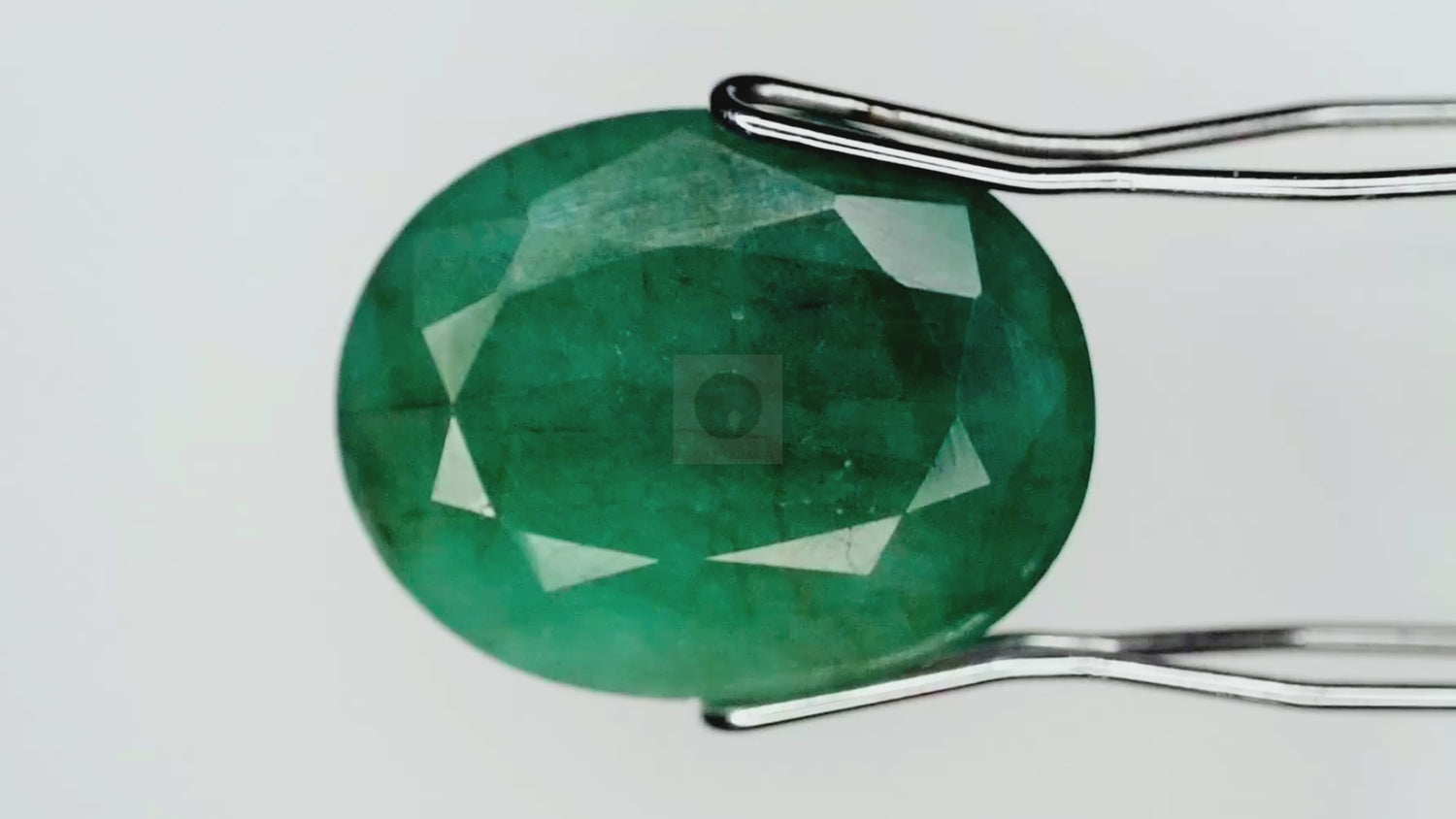 Emerald (Panna) Brazil (EM16- 6.4ct/ 7.104 Ratti)